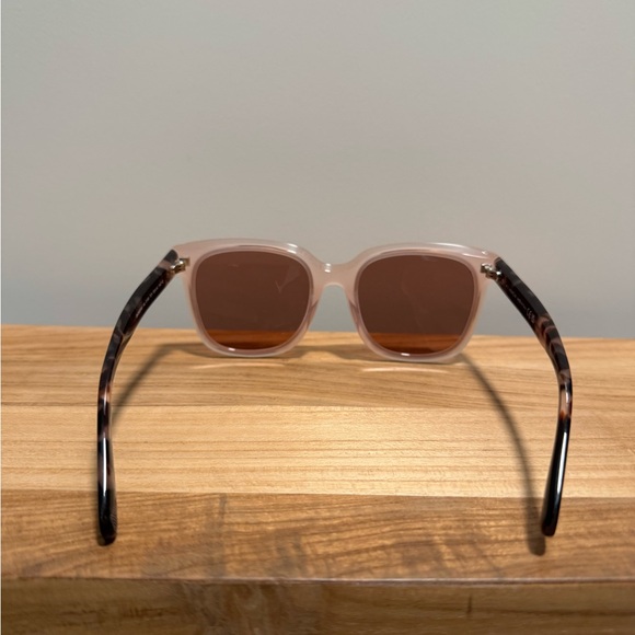 Moncler Pink Sunglasses Modern Rectangular Design - Picture 2 of 5